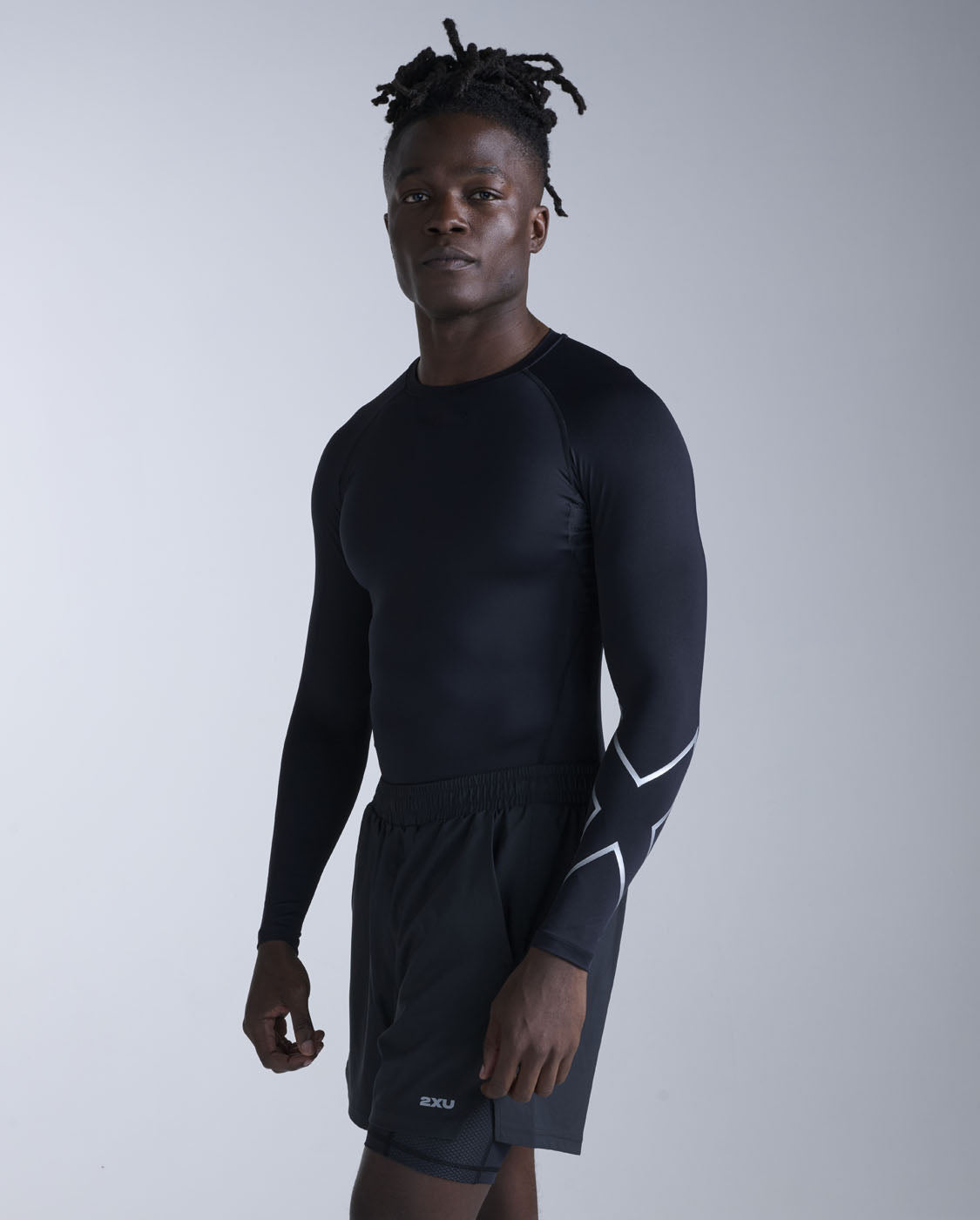 Men's Long Sleeve Compression Shirt, Black & Silver – 2XU US