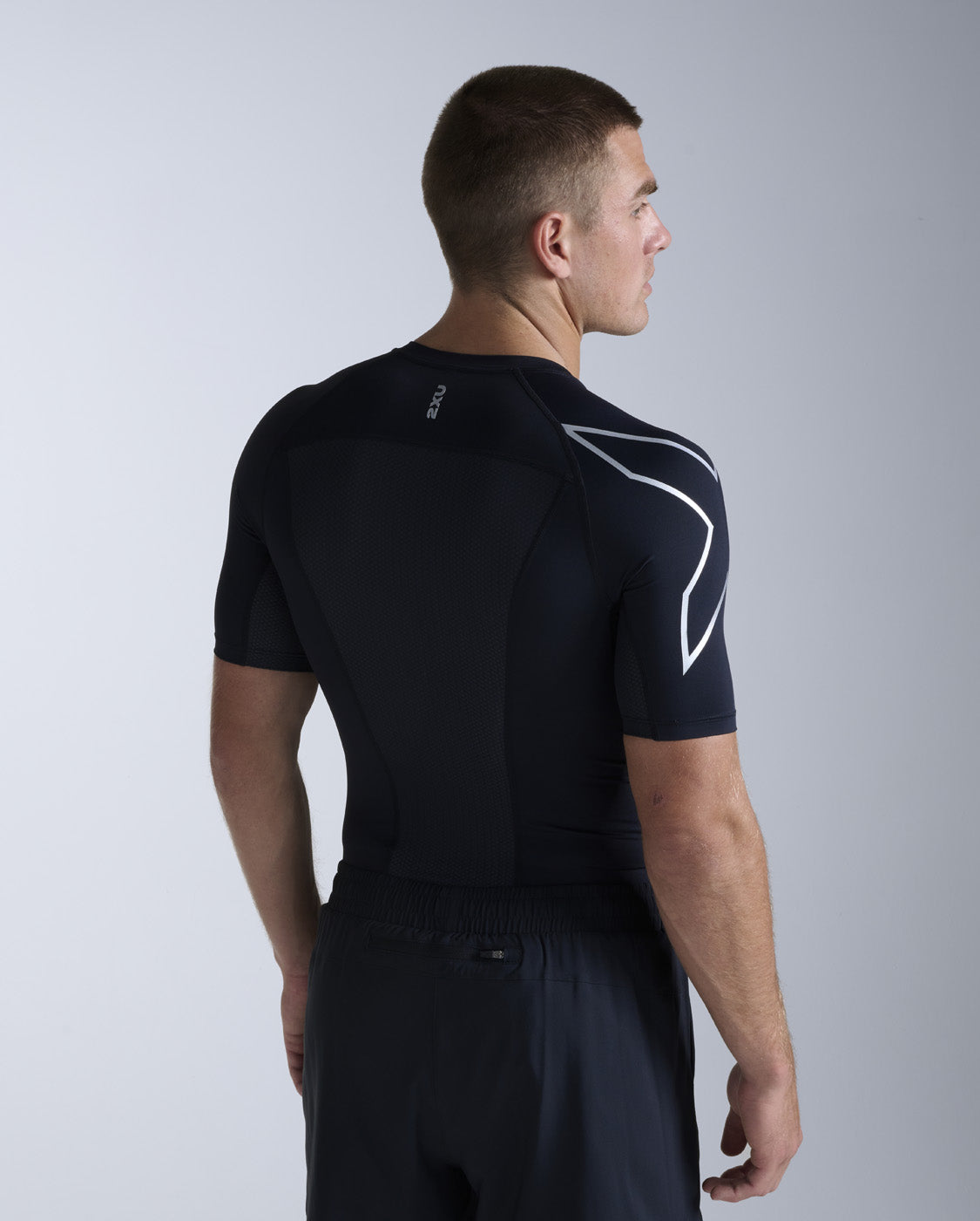 2XU メンズ コンプレッション シャツ XS Mens Singlets, Tanks & T-Shirts – 2XU US