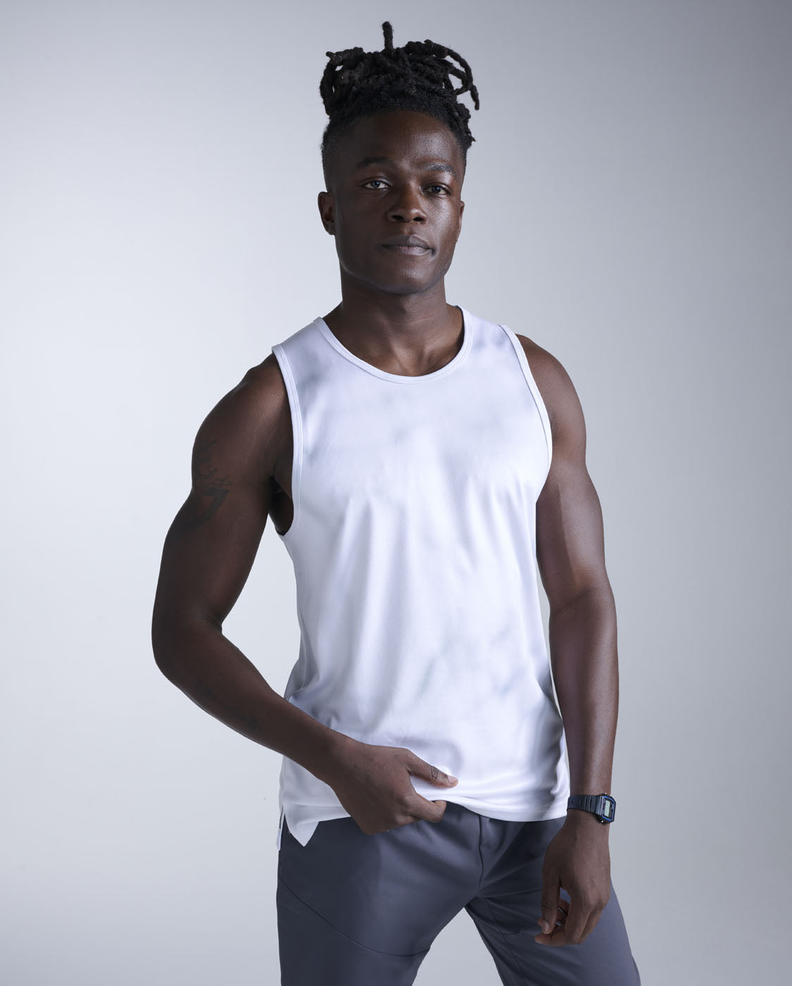 Mens Workout Tops - Sleeveless Tank Tops & Singlets – 2XU US