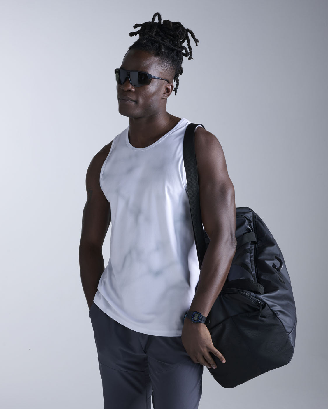 Mens Workout Tops - Sleeveless Tank Tops & Singlets – 2XU US