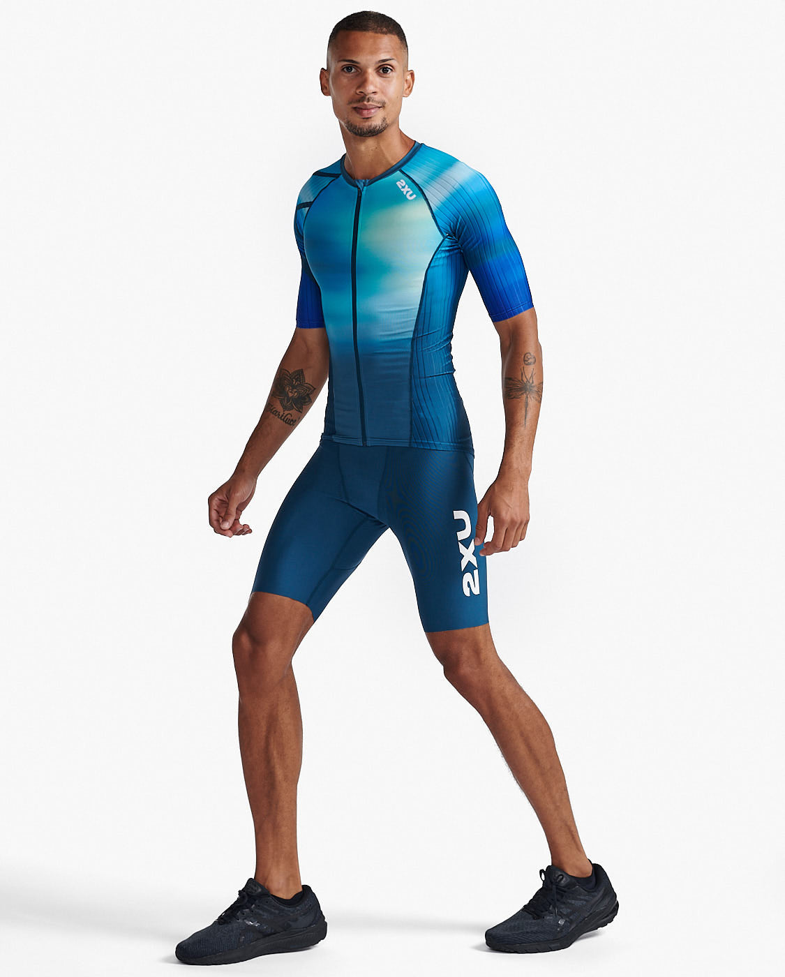 Aero Tri Sleeved Top