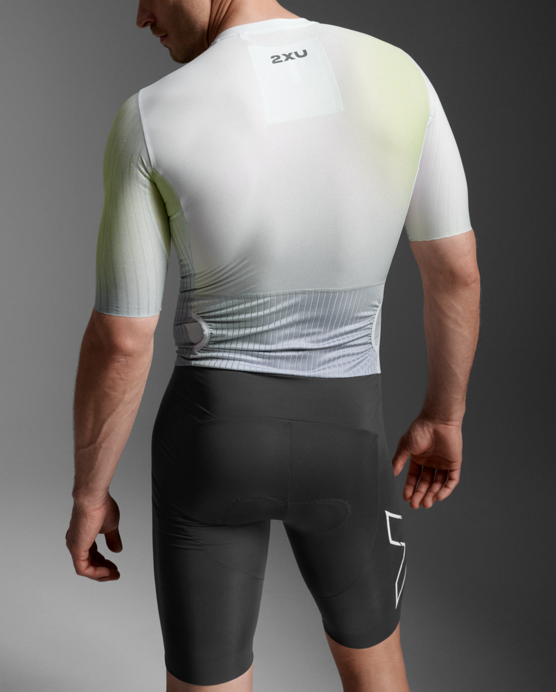 Light Speed React Sleeved Trisuit – 2XU US