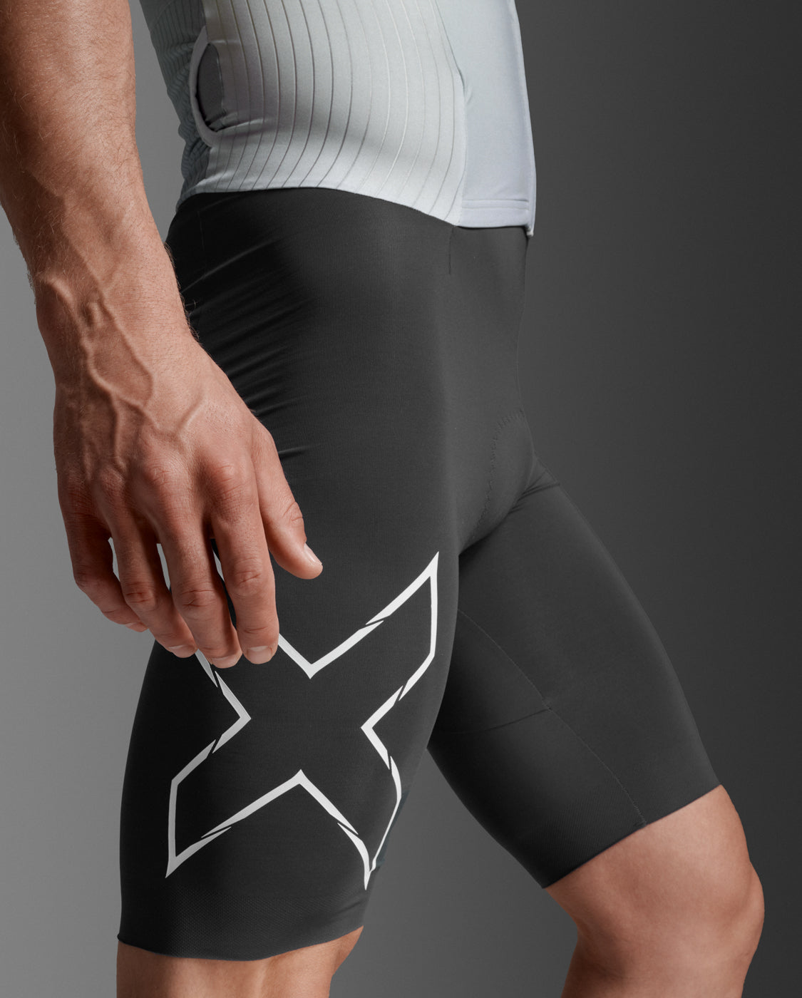 Light Speed React Sleeved Trisuit – 2XU US