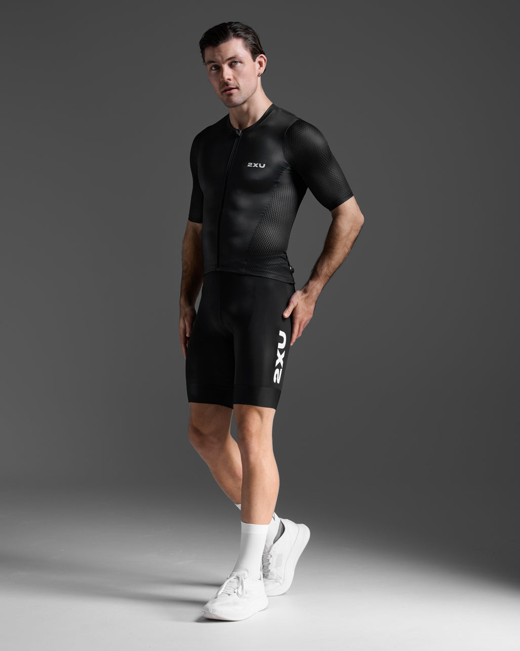 Aero Hex Tri Sleeved Top – 2XU US
