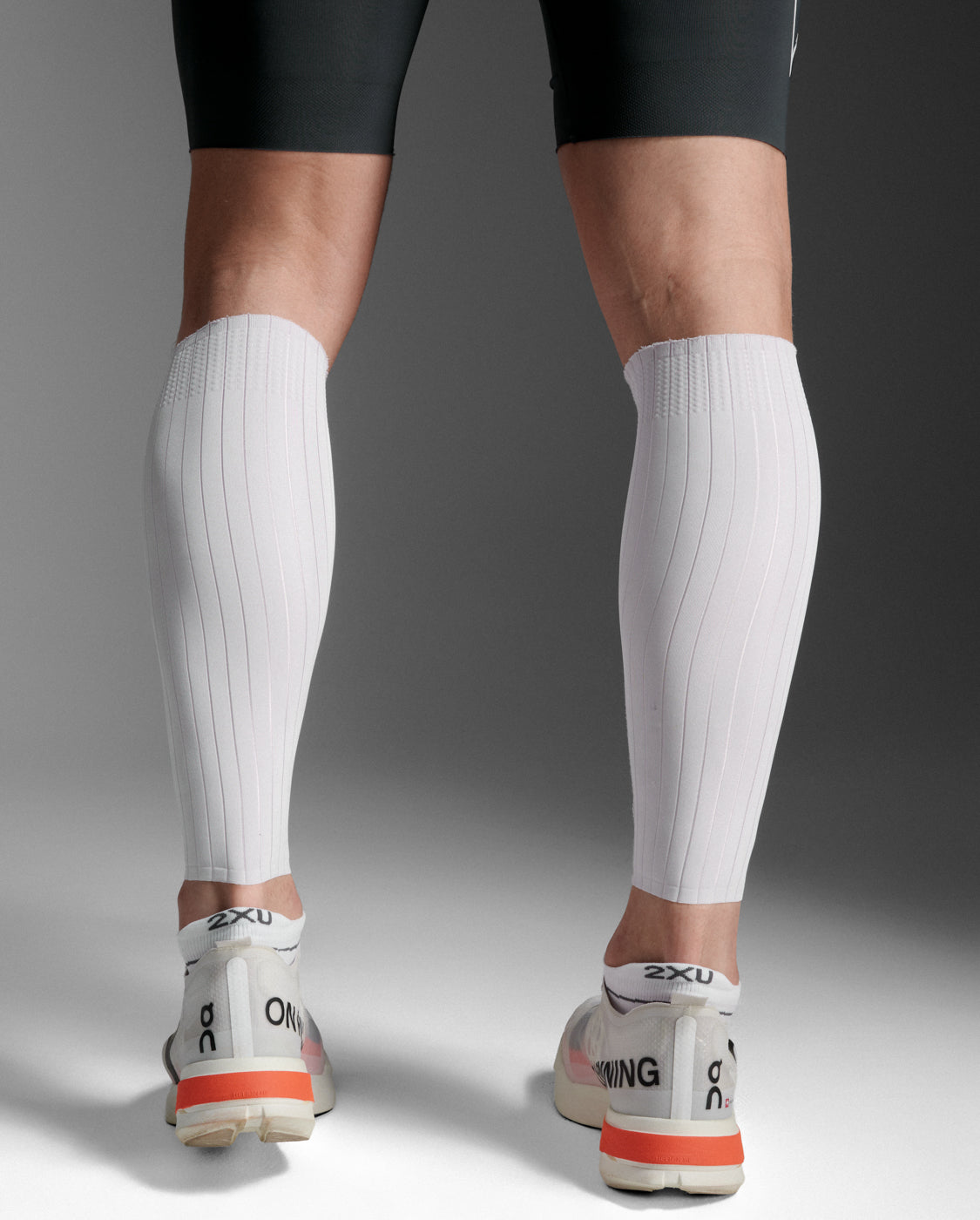 Light Speed Aero Calf Guards – 2XU US