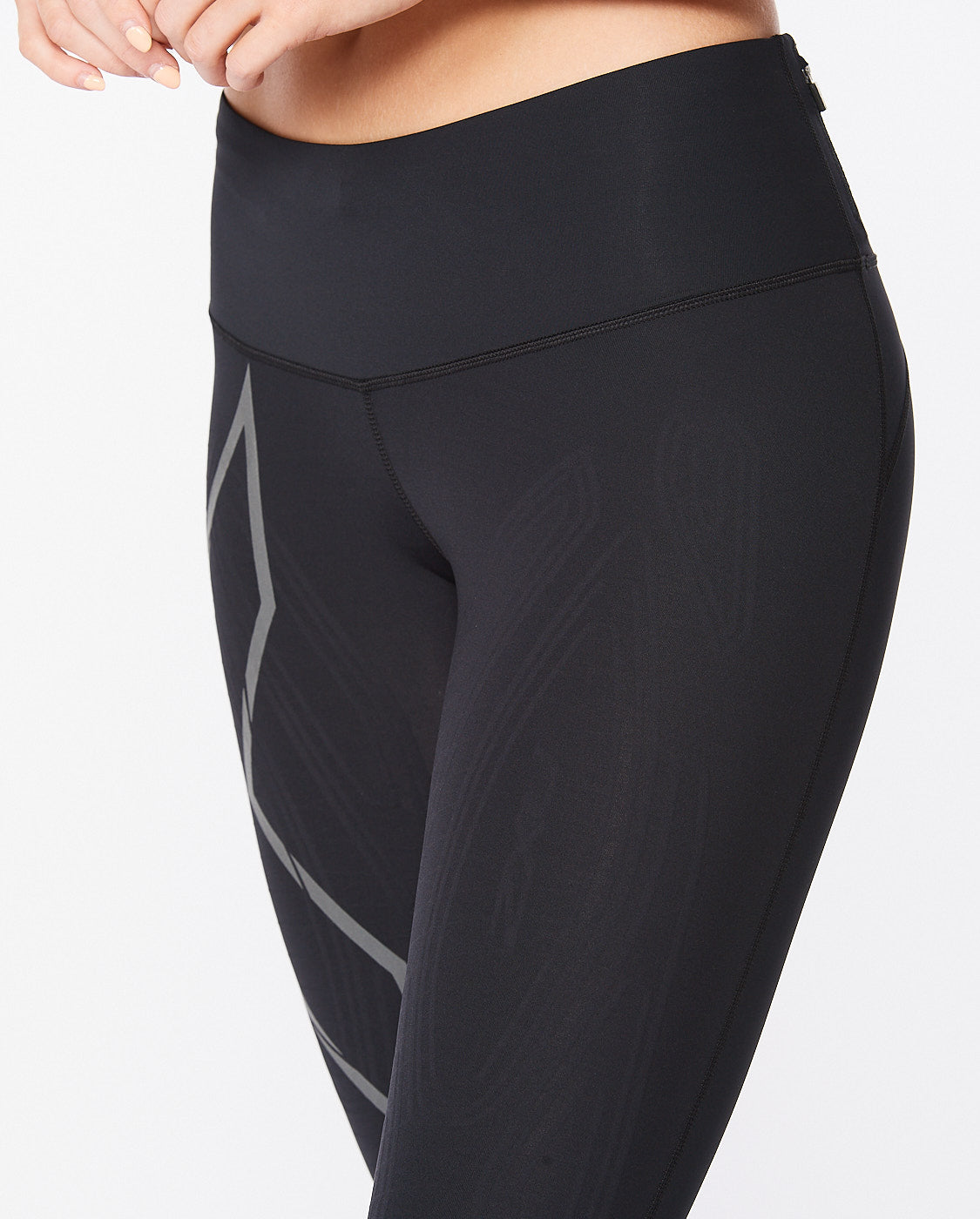 Motion Low Impact Leggings - XS in 2023  Compression fabric, Form fitting,  Leggings