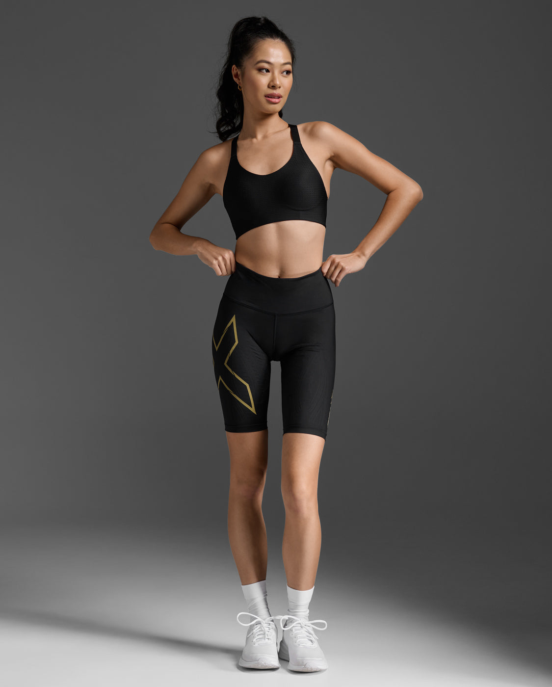 Light Speed Mid Rise Compression Shorts