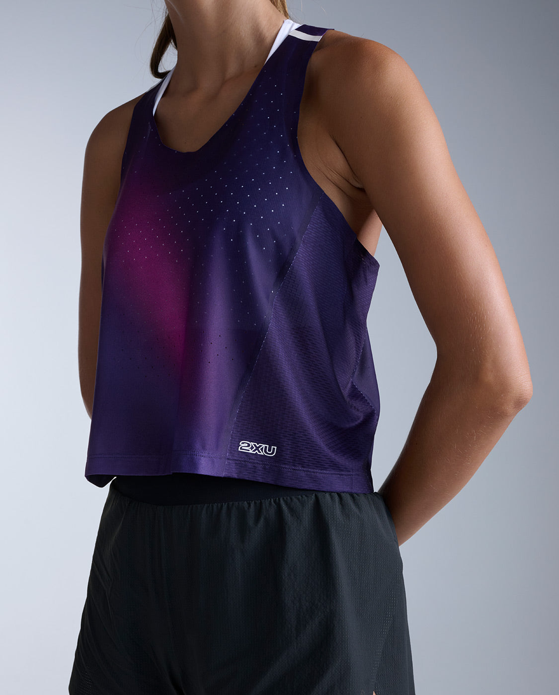 Women's Training Tops - Singlets & Tanks – 2XU US
