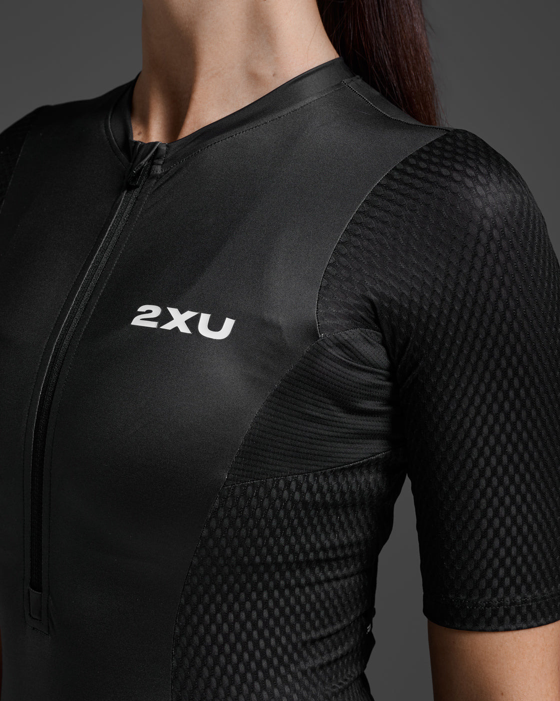 Aero Hex Sleeved Trisuit – 2XU US